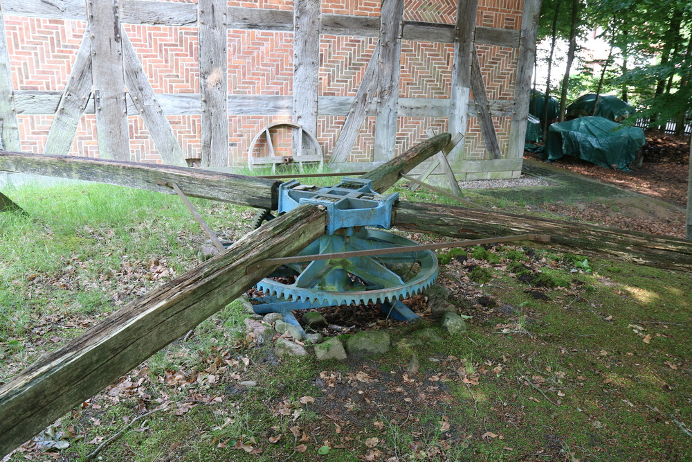 Photo: Pferdegöpel im Kreismuseum in Syke